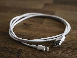 New Charging Cables Could Hack Your Devices